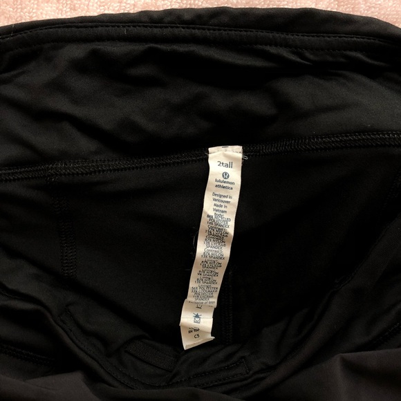 Lululemon skort - Picture 5 of 6